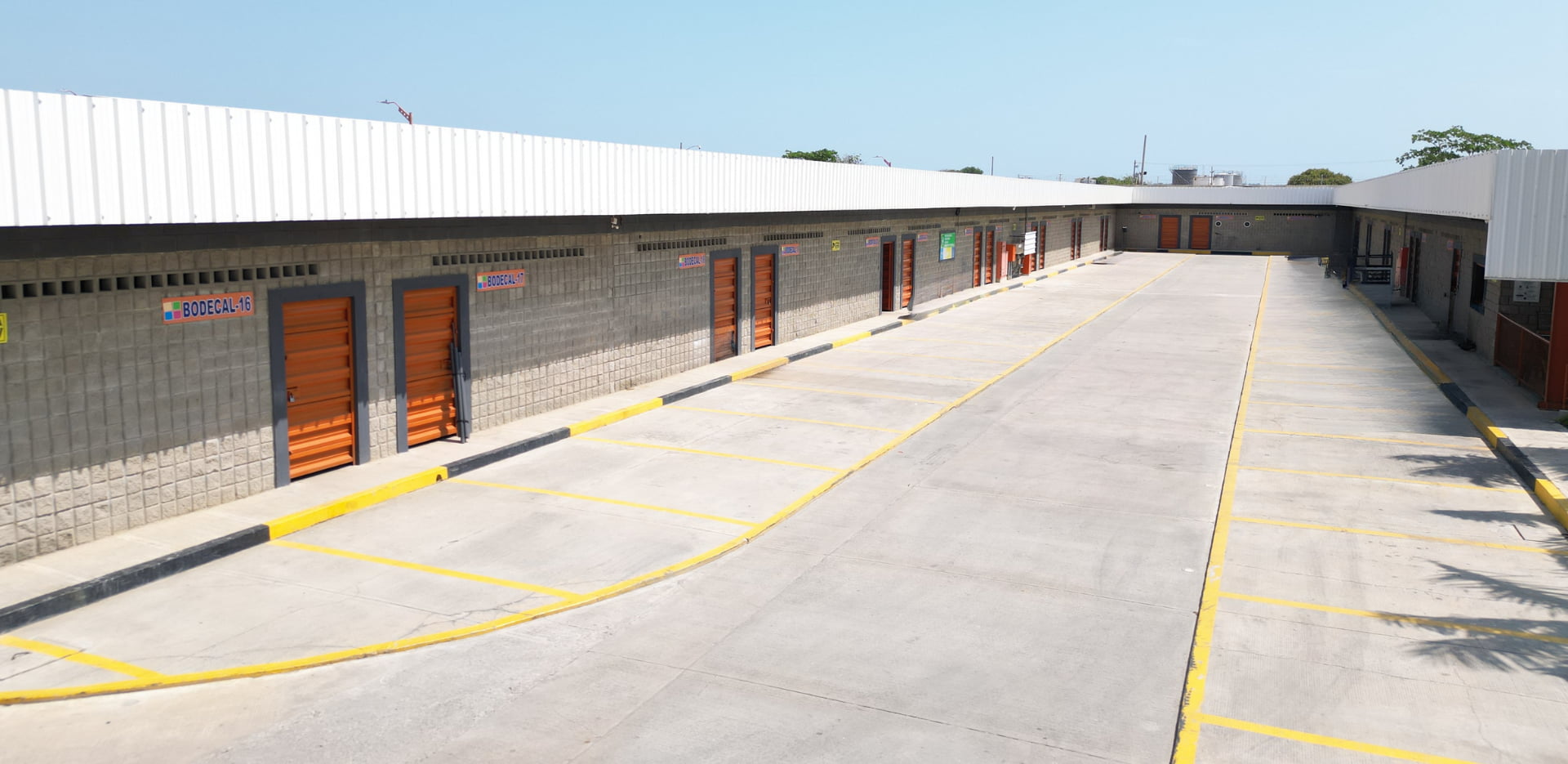 Centro logístico Stock Caribe - Bodecales