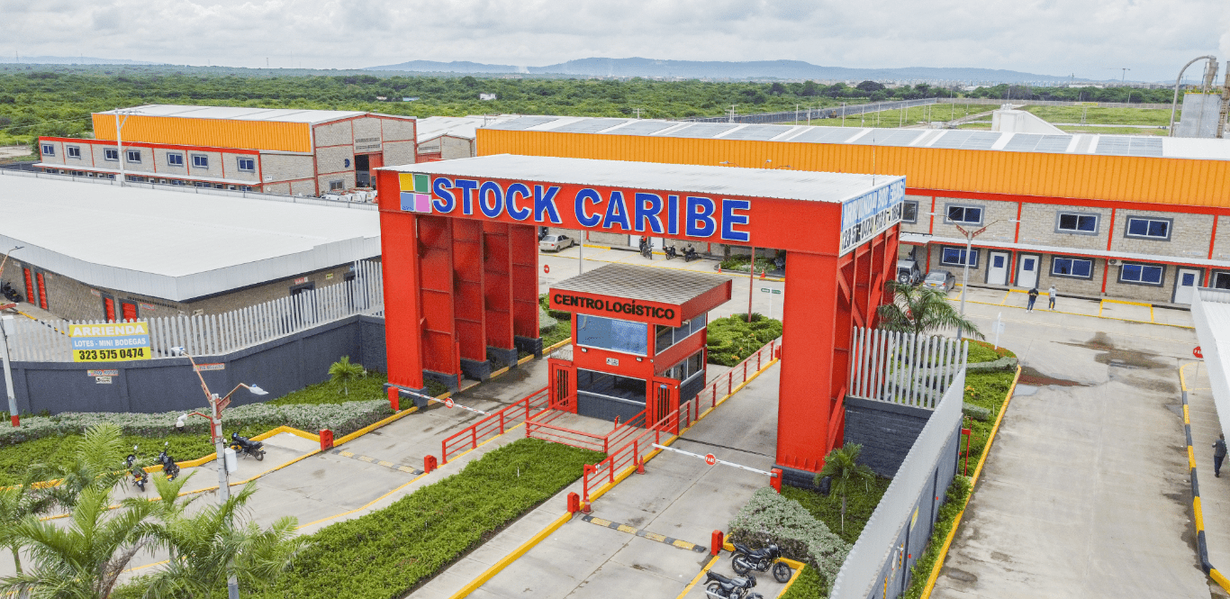 Centro logístico Stock Caribe - Entrada Principal